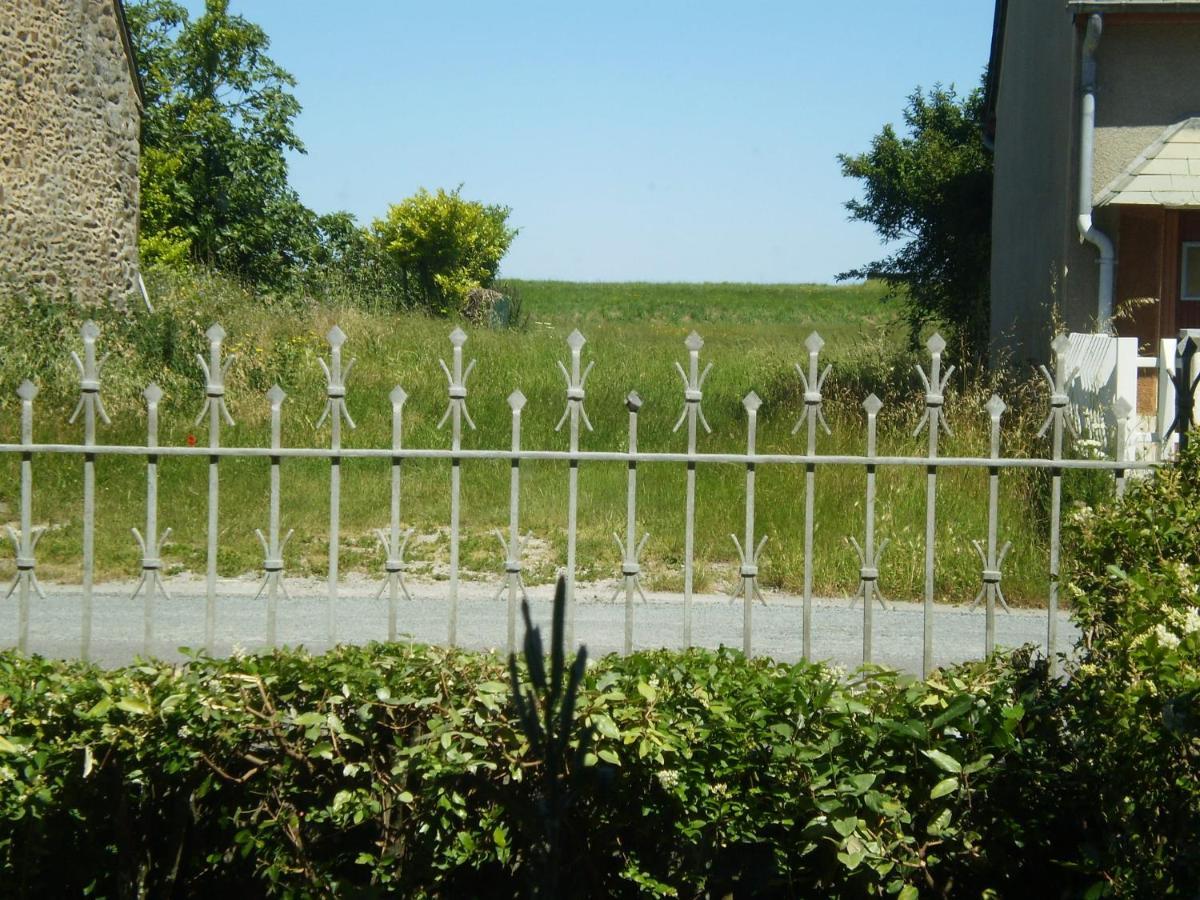 Le Lac Cherrueix Exterior photo