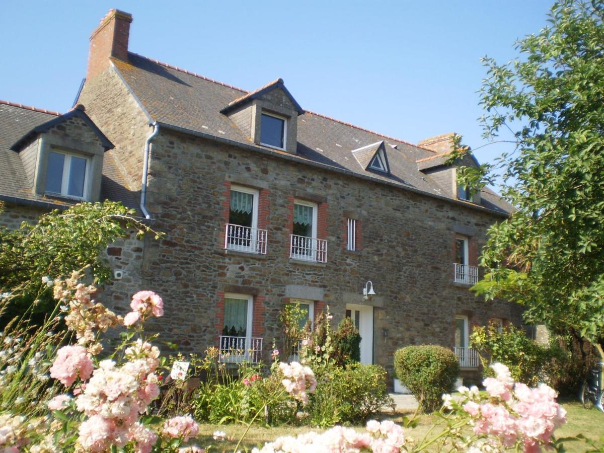 Le Lac Cherrueix Exterior photo
