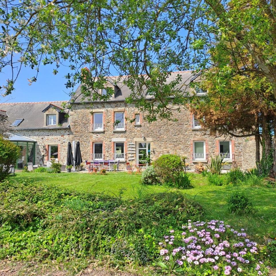 Le Lac Cherrueix Exterior photo